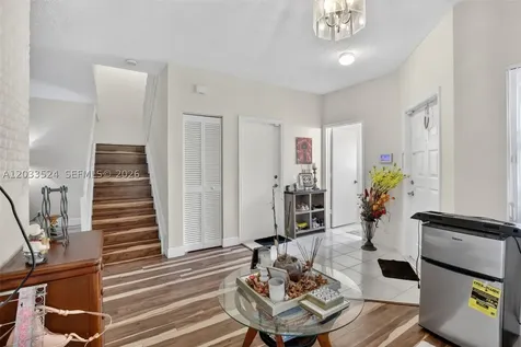 Pembroke Pines FL 33027