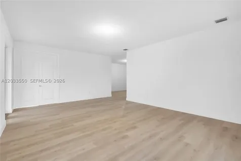 2210 SW 122nd Terrace Davie FL 33325