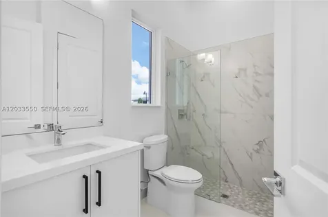 2210 SW 122nd Terrace Davie FL 33325