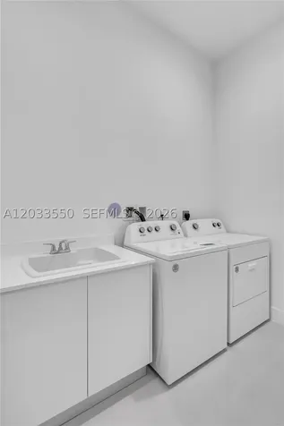 2210 SW 122nd Terrace Davie FL 33325