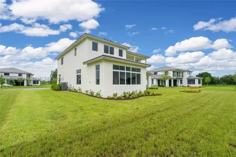 2210 SW 122nd Terrace Davie FL 33325