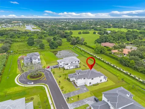 2210 SW 122nd Terrace Davie FL 33325