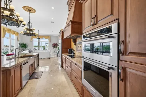 18611 SW 39th Street Miramar FL 33029