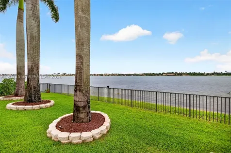 18611 SW 39th Street Miramar FL 33029