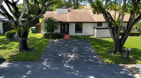 12737 SW 68th Terrace Miami FL 33183