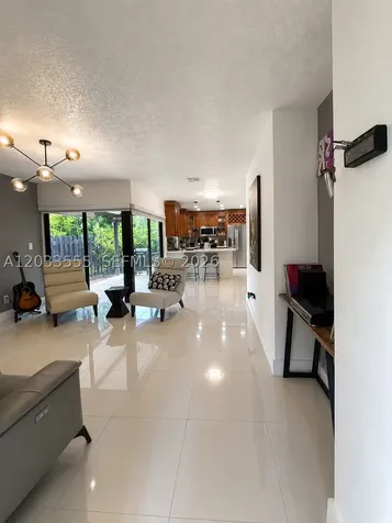 12737 SW 68th Terrace Miami FL 33183