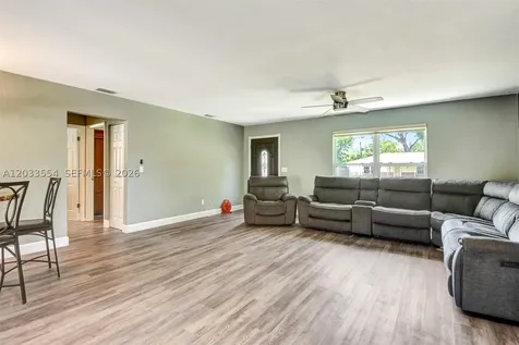 781 Little Pine Drive Daytona FL 32119