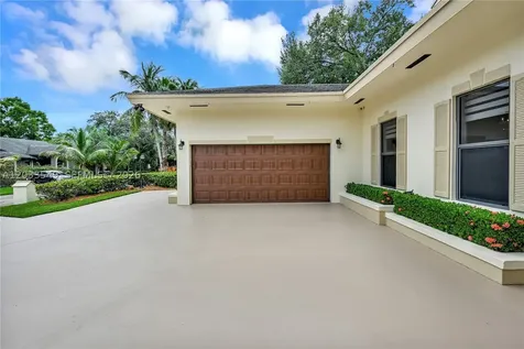 1067 SW 92nd Avenue Plantation FL 33324