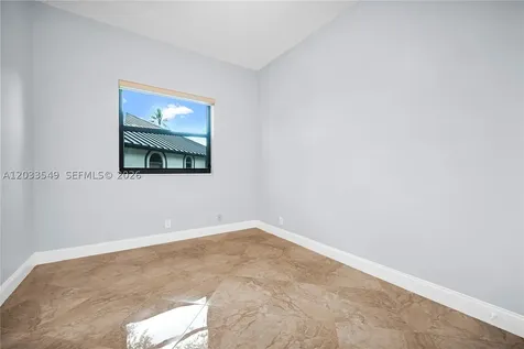 1067 SW 92nd Avenue Plantation FL 33324