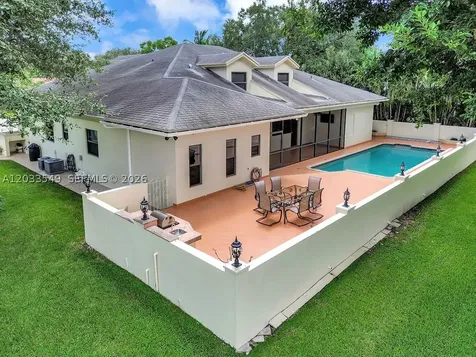 1067 SW 92nd Avenue Plantation FL 33324