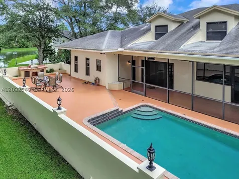 1067 SW 92nd Avenue Plantation FL 33324