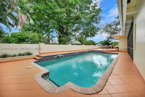 1067 SW 92nd Avenue Plantation FL 33324
