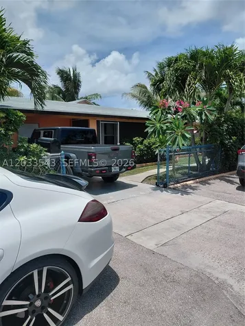 1307 SE Flamingo Drive Lantana FL 33462