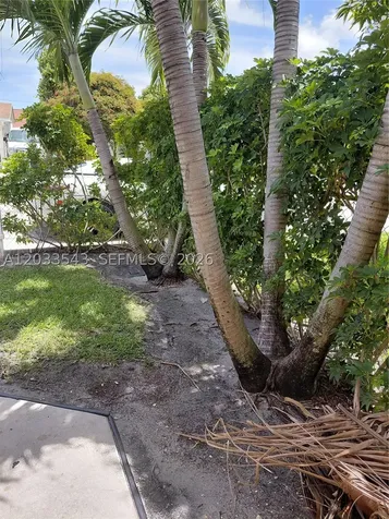 1307 SE Flamingo Drive Lantana FL 33462