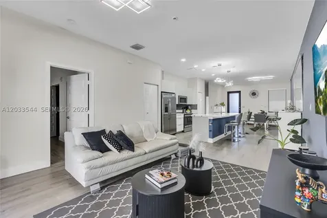 7925 NW 104th Avenue Doral FL 33178