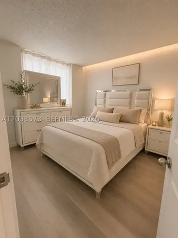 5091 NW 7th Street Miami FL 33126