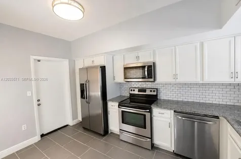 11840 SW 99th Street Miami FL 33186