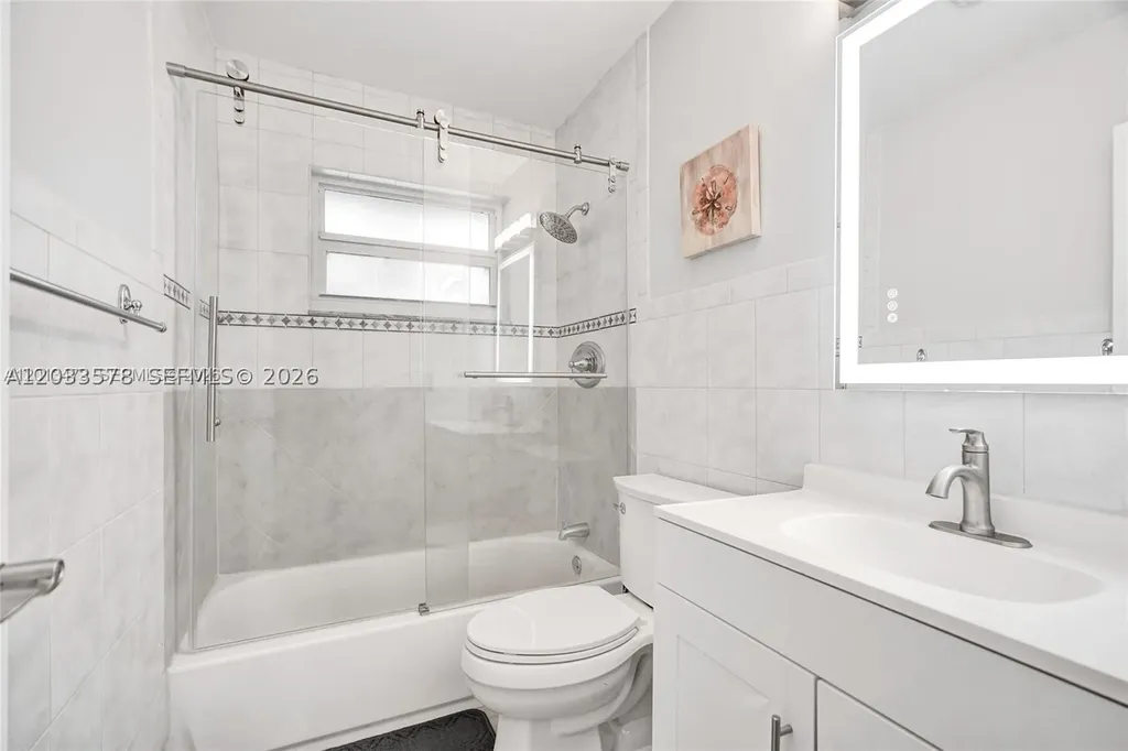 200 SE 3rd Street Pompano Beach FL 33060