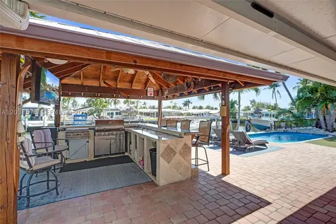 200 SE 3rd Street Pompano Beach FL 33060