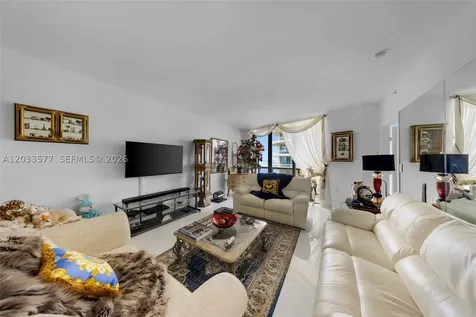 16275 Collins Avenue Sunny Isles Beach FL 33160