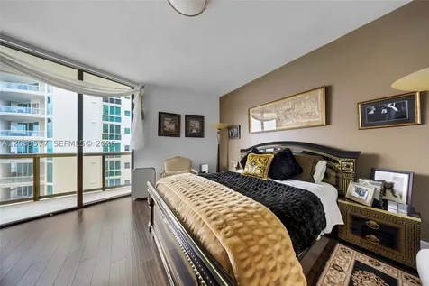 16275 Collins Avenue Sunny Isles Beach FL 33160