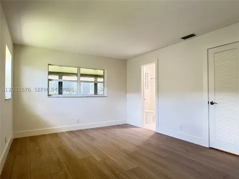 1221 NW 44th Street Deerfield Beach FL 33064