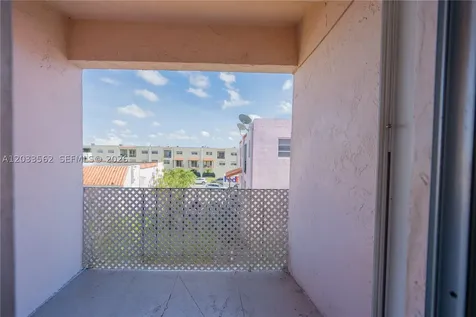 1255 W 53rd Street Hialeah FL 33012