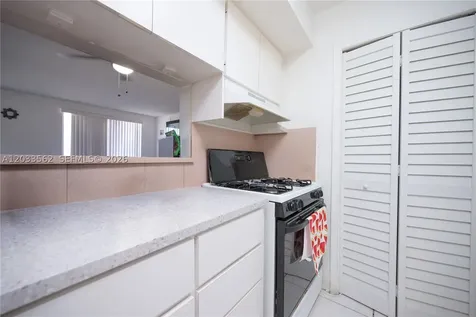 1255 W 53rd Street Hialeah FL 33012