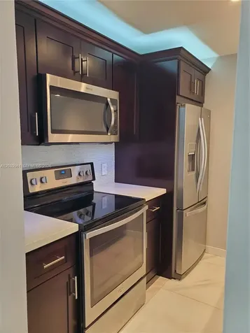 8160 Geneva Court Doral FL 33166