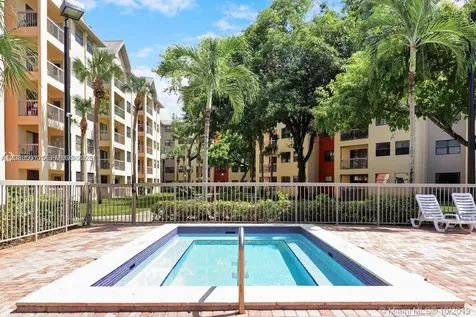 8160 Geneva Court Doral FL 33166