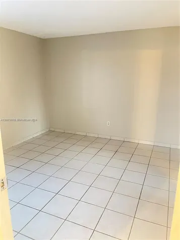10383 N Kendall Drive Miami FL 33176