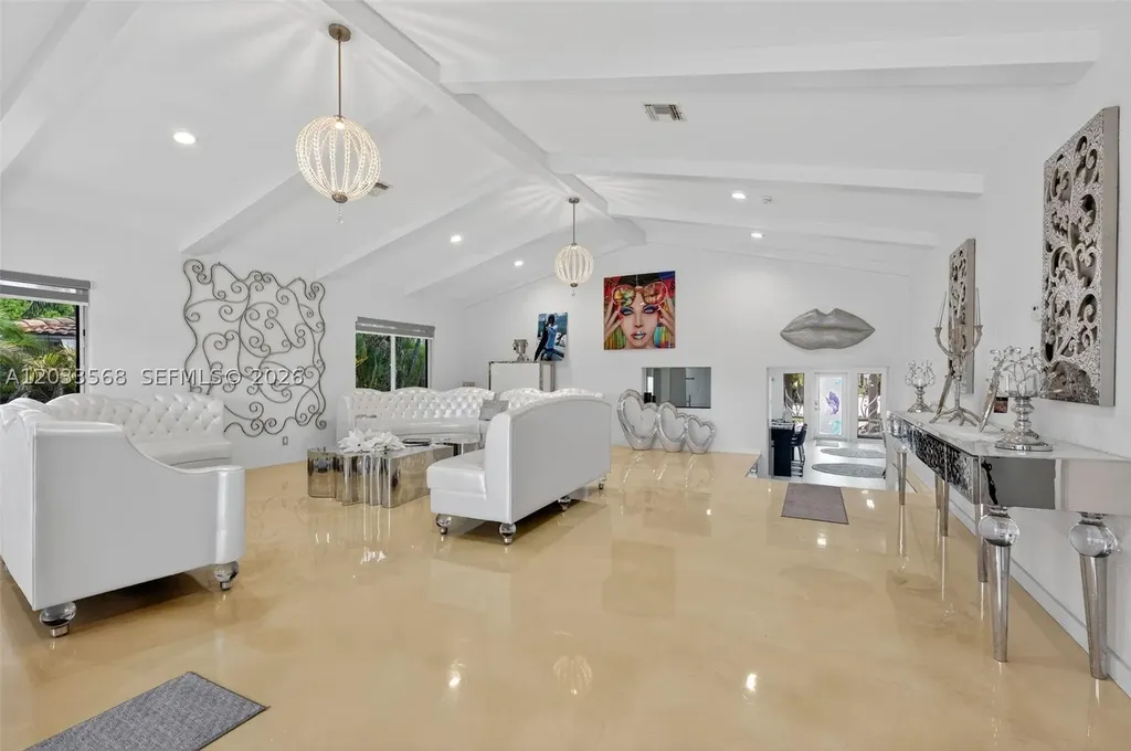 317 S Riverside Drive Pompano Beach FL 33062
