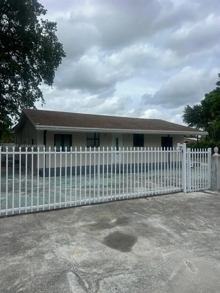 2467 NW 103rd Street Miami FL 33147