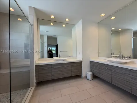 15976 SW 136th Terrace Miami FL 33196