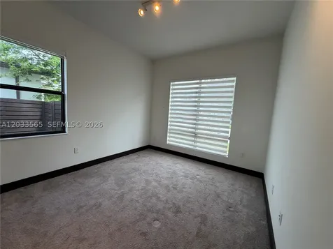 15976 SW 136th Terrace Miami FL 33196