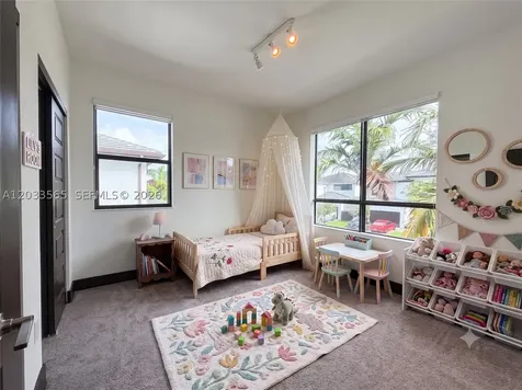 15976 SW 136th Terrace Miami FL 33196