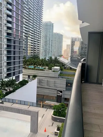 45 SW 9th Street Miami FL 33130
