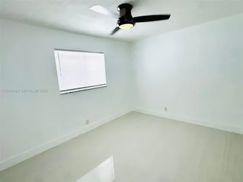 105-107 NE 30th Court Wilton Manors FL 33334