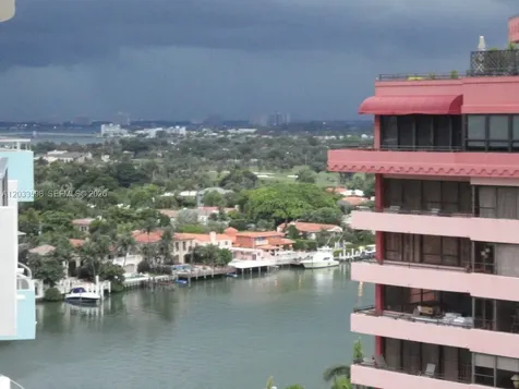 5161 Collins Avenue Miami Beach FL 33140