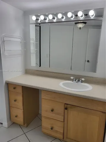 3401 N Country Club Drive Aventura FL 33180