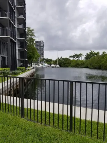 3401 N Country Club Drive Aventura FL 33180
