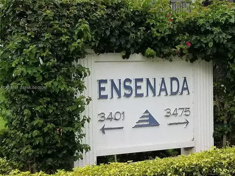 3401 N Country Club Drive Aventura FL 33180