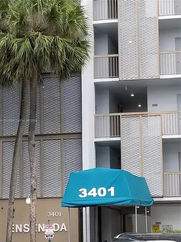 3401 N Country Club Drive Aventura FL 33180