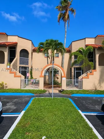 301 SW 86th Avenue Pembroke Pines FL 33025