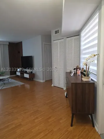 301 SW 86th Avenue Pembroke Pines FL 33025