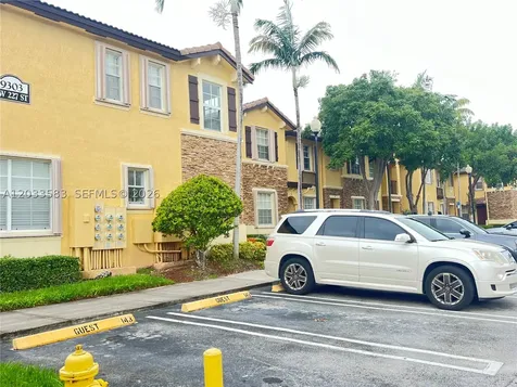 9303 SW 227th Street Cutler Bay FL 33190