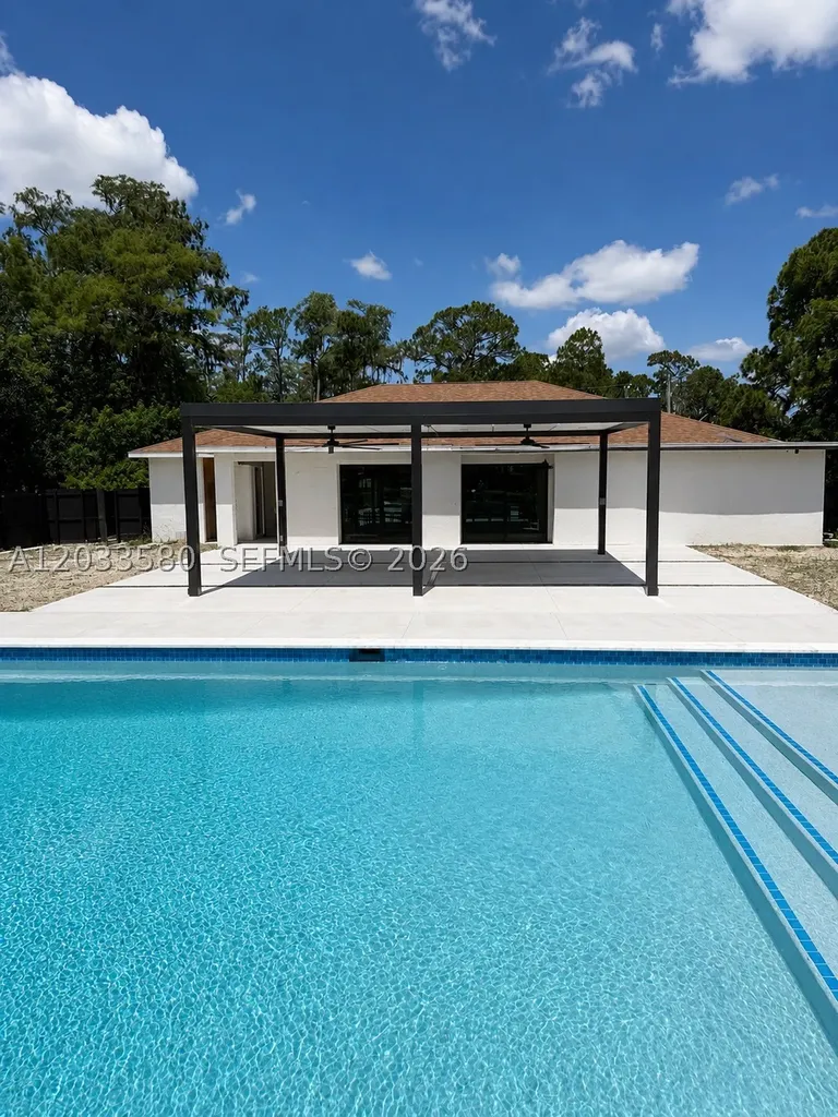 809 Gaylord Avenue S Lehigh Acres FL 33974
