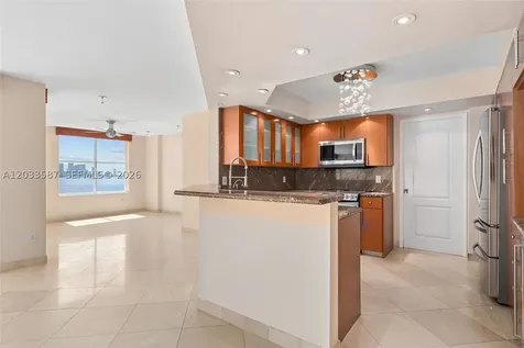 1900 Sunset Harbour Drive Miami Beach FL 33139