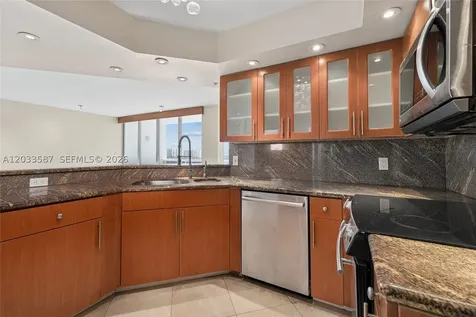 1900 Sunset Harbour Drive Miami Beach FL 33139