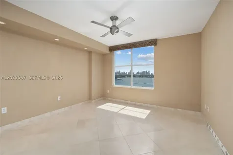 1900 Sunset Harbour Drive Miami Beach FL 33139
